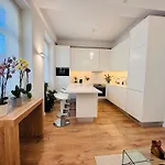 Bright And Cozy In Principe Real Διαμέρισμα