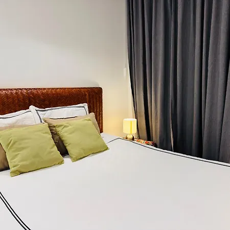 Bright And Cozy In Principe Real * Lisbon