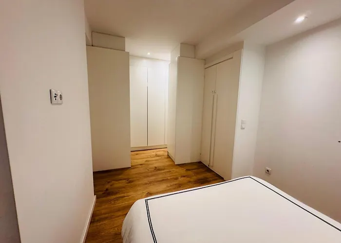 Bright And Cozy In Principe Real Daire